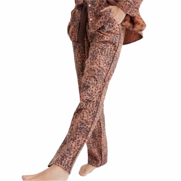 Aerie Leopard Print Flannel Pajama Pant Size Medium Long Casual Comfy Cozy Chic - Picture 1 of 16